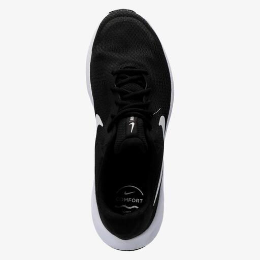  Nike Revolution 7