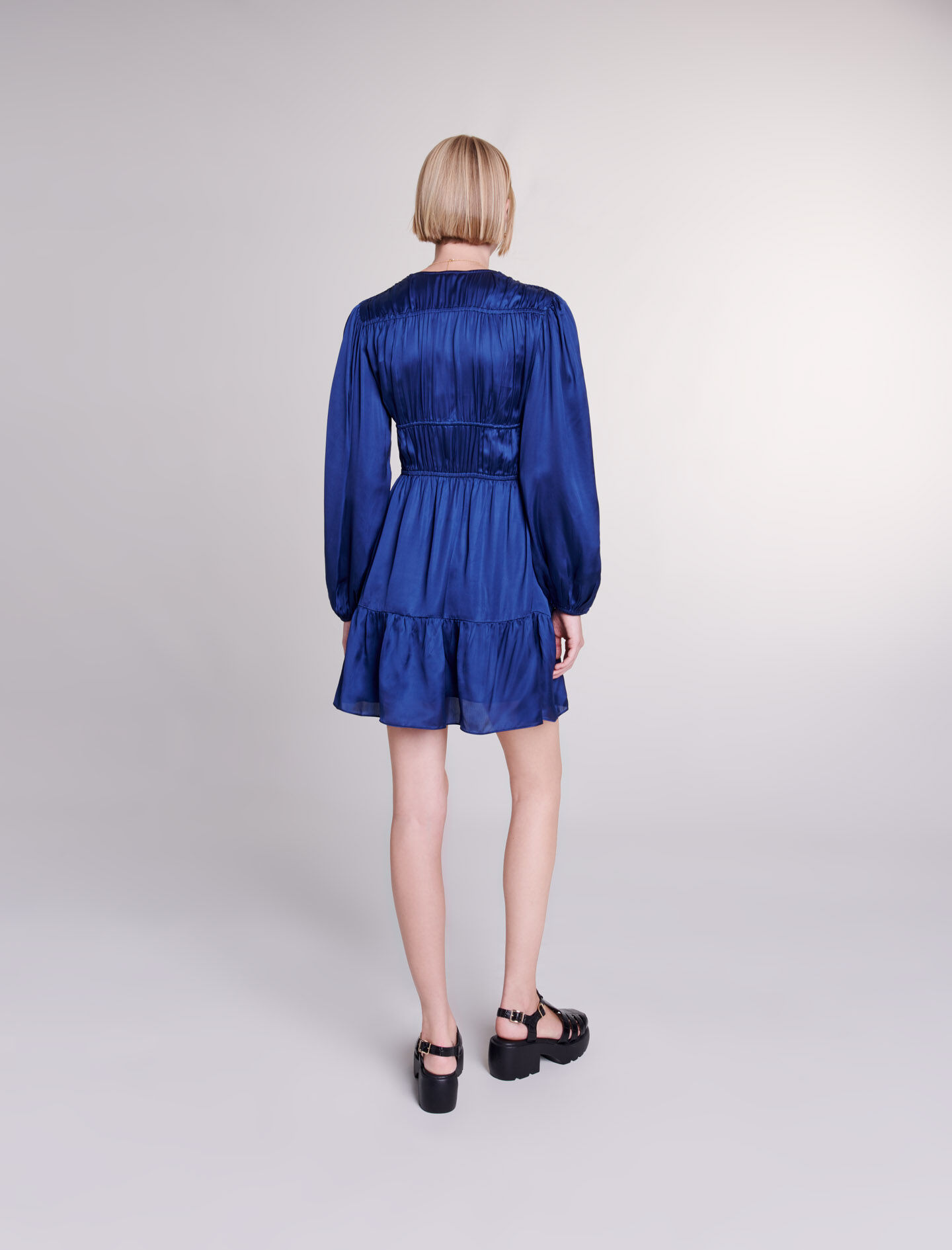 Rochie scurtă din satin - Bleumarin