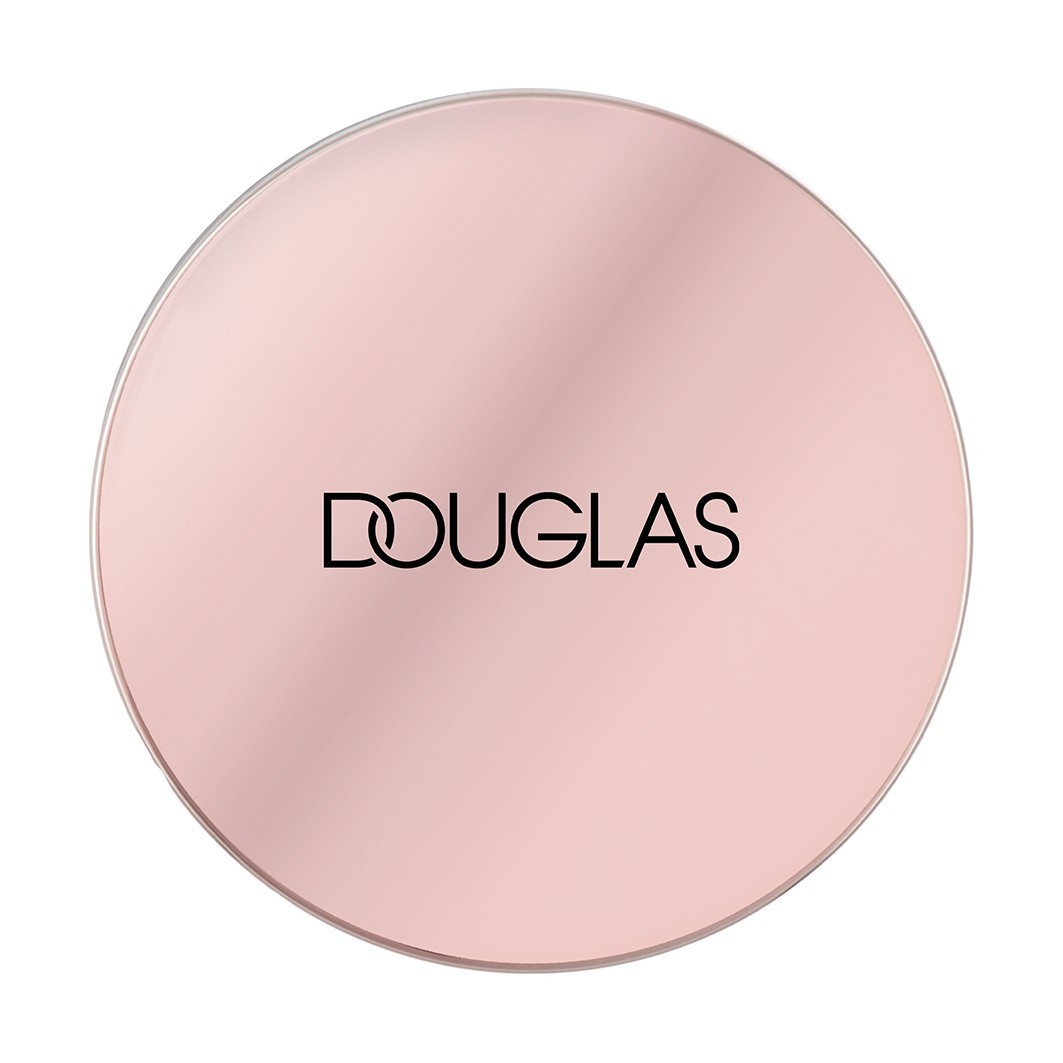 Пудер шминка Douglas Collection за блистав тен – 8,5 г