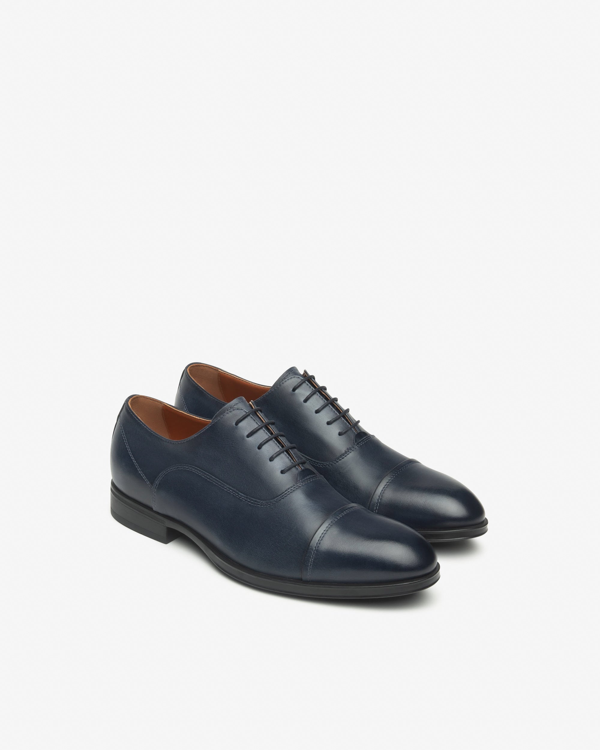 Herren-Schnürschuhe aus Leder
