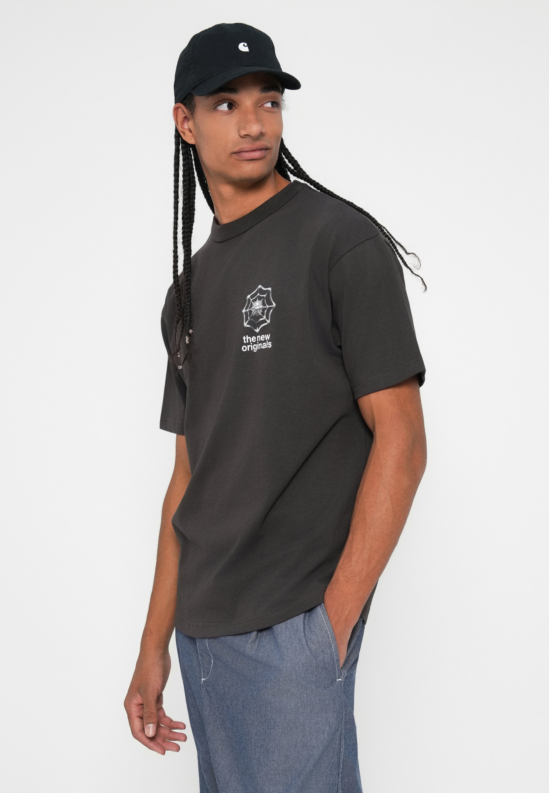The New Originalsi trükitud T-särgid