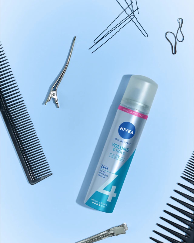 NIVEA lak za lase Volume Care