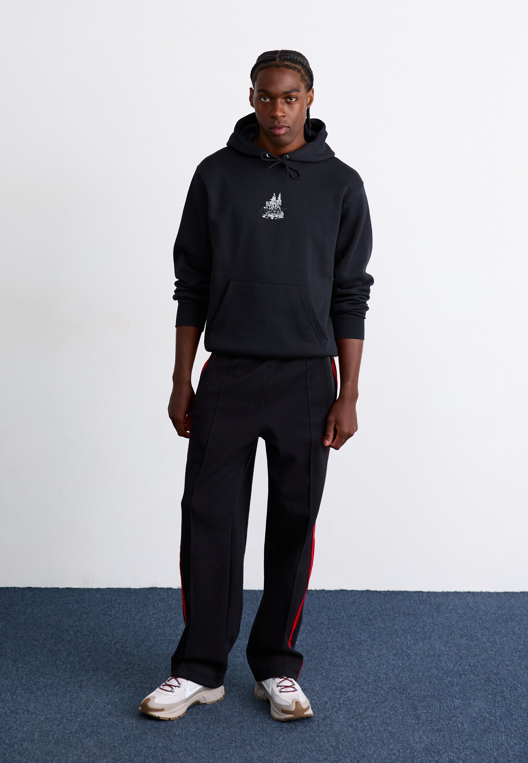 Bluzy z kapturem Nike Sportswear