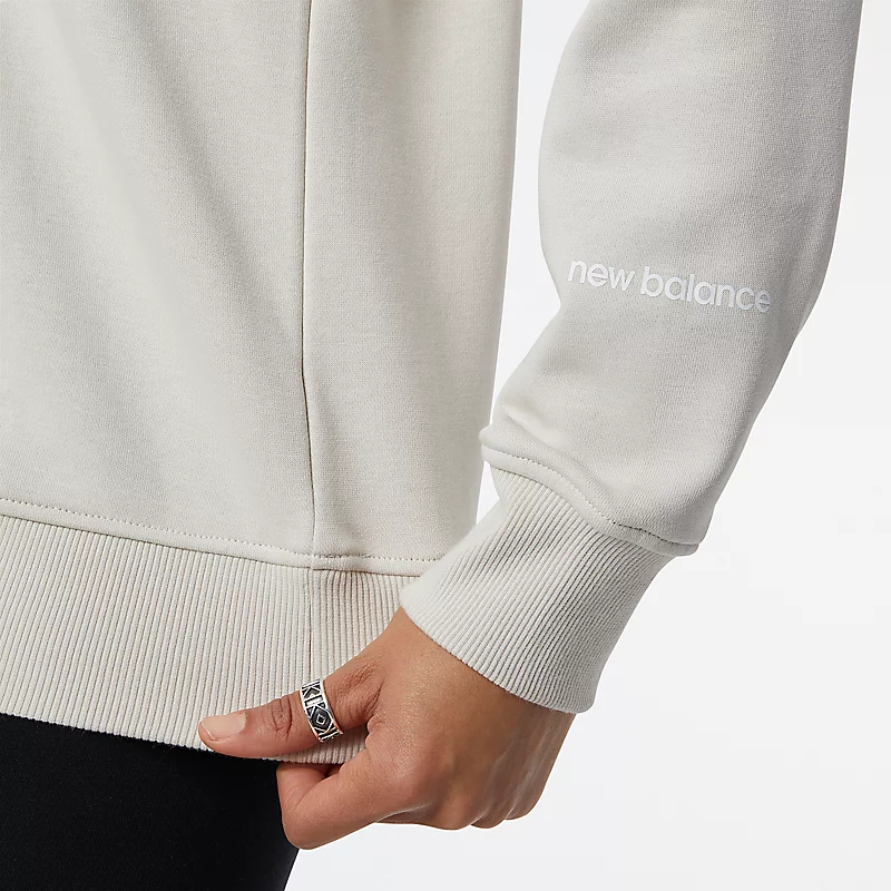 Moletom feminino NB Essentials Crew – MOONBEAM