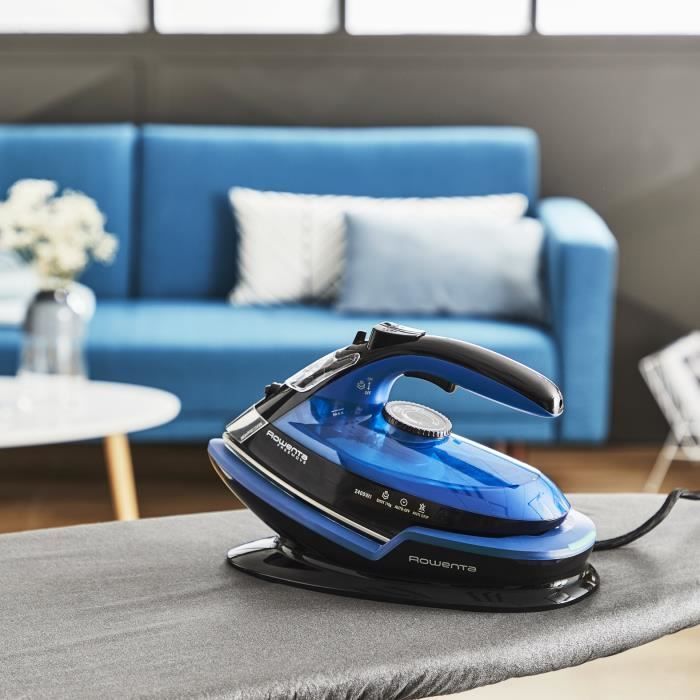 Rowenta Freemove Fer à repasser sans fil noir & bleu 2400 W, débit de vapeur continu de 27 g/min, pression de vapeur de 115 g/min