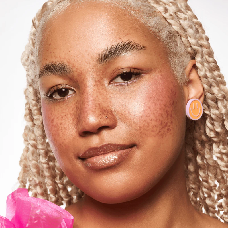 essence BABY GOT GLOW flüssiger Aufheller
