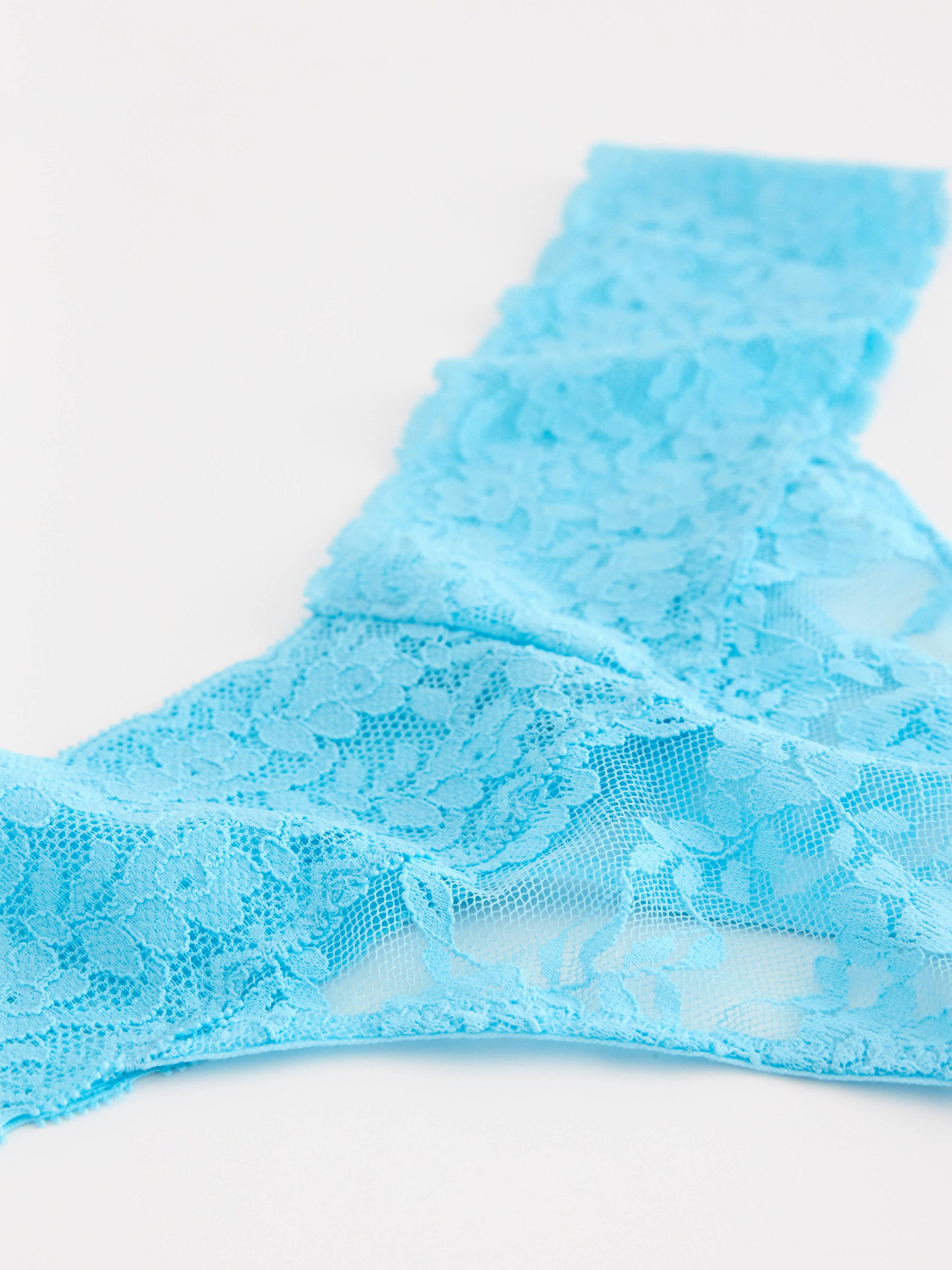 Stringtrosa i spets Turquoise
