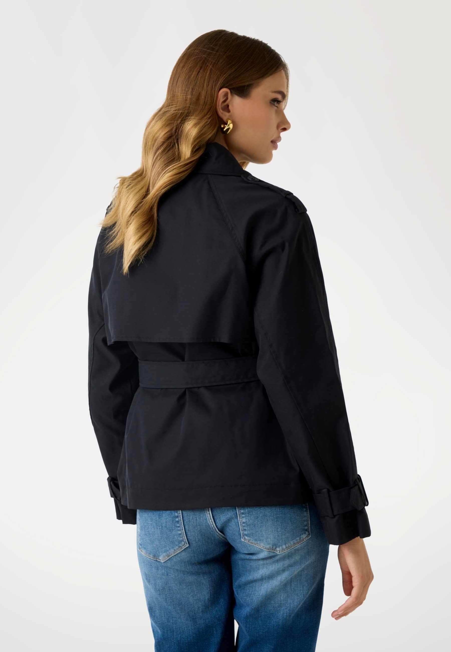 Guess RAPHAELLE CROP - Zomerjas - zwart