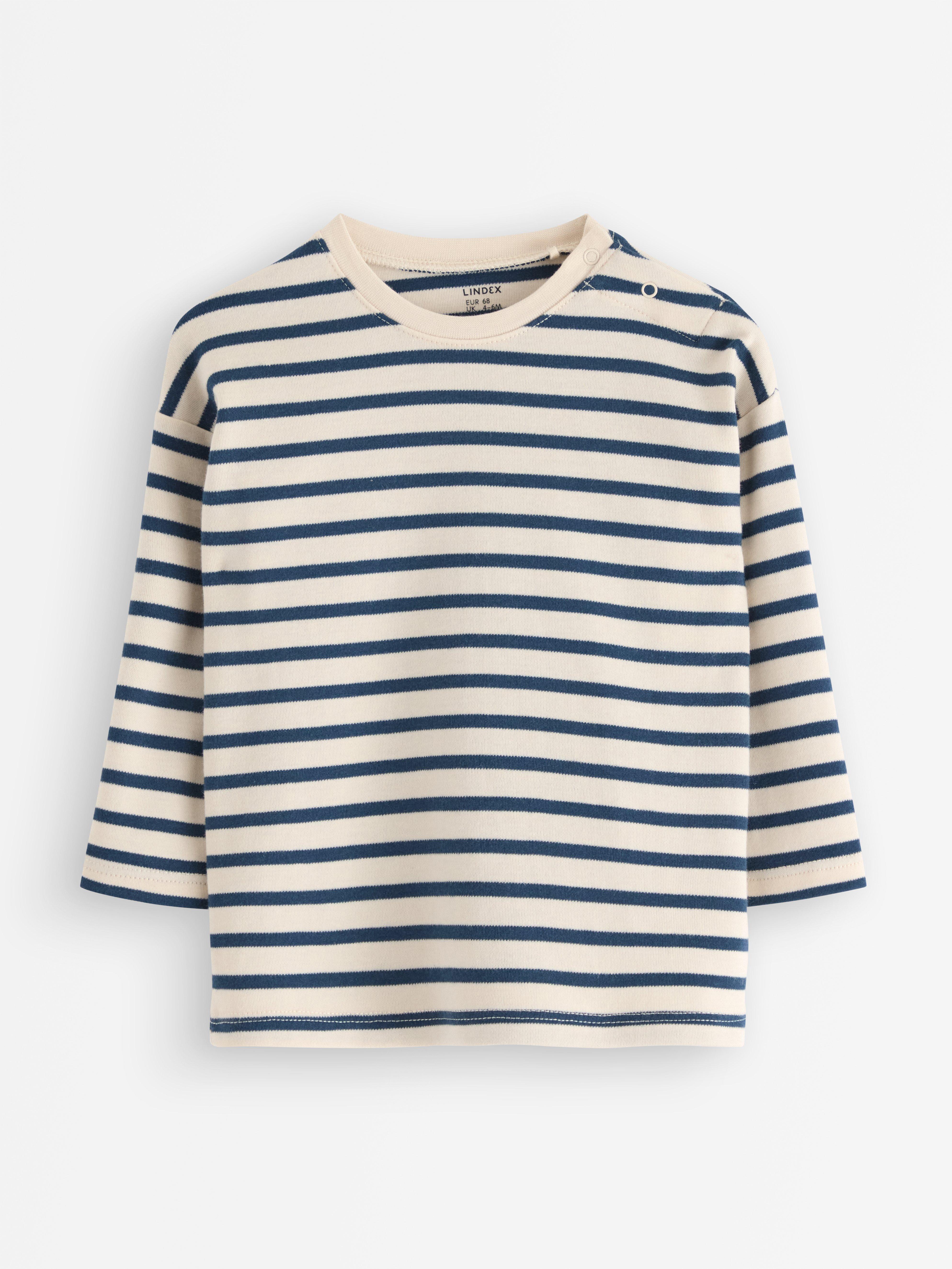 Top de manga larga azul oscuro