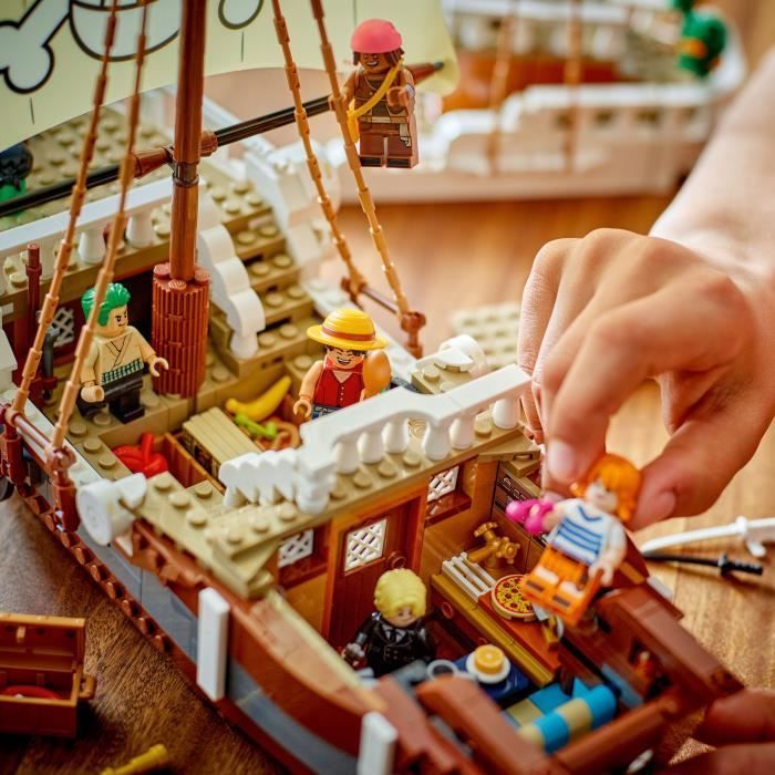 LEGO ONE PIECE 75639 El barco pirata Going Merry - Set de construcción para niños de 10 años en adelante