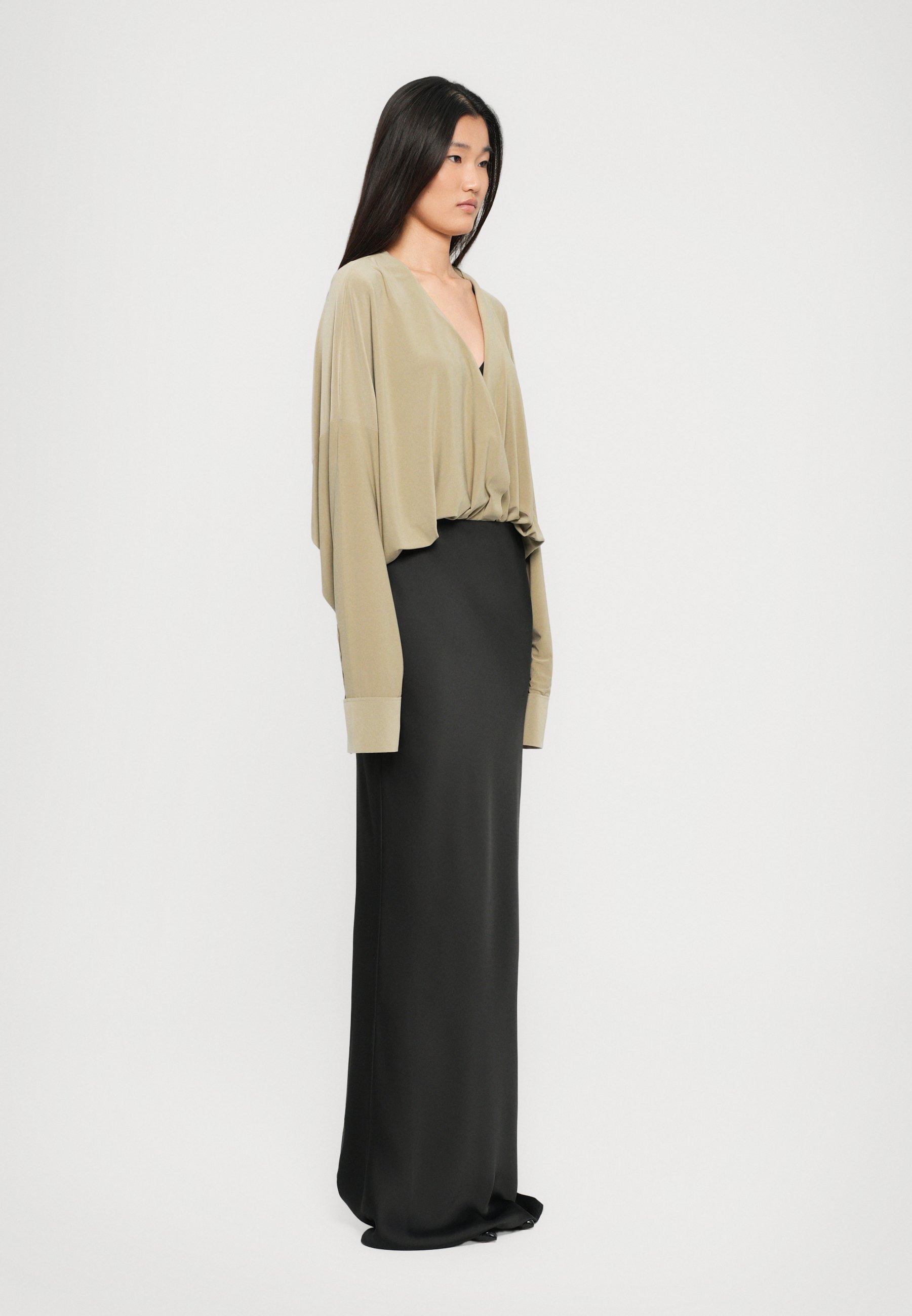 Norma Kamali SUPER OVERSIZED BOYFRIEND SHIRT - Top met lange mouwen - goudkleurig