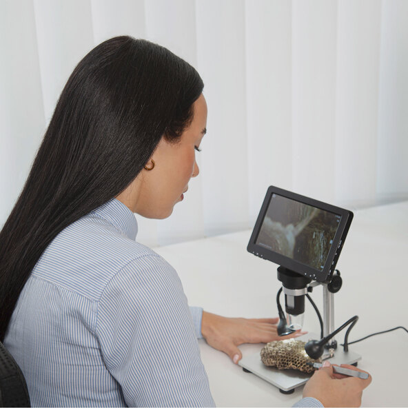 Microscop digital DM-300
