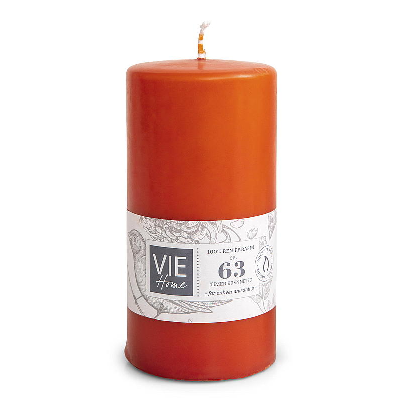 Vela Vie Home Cube. Diámetro: 6,8 cm, altura: 14 cm.