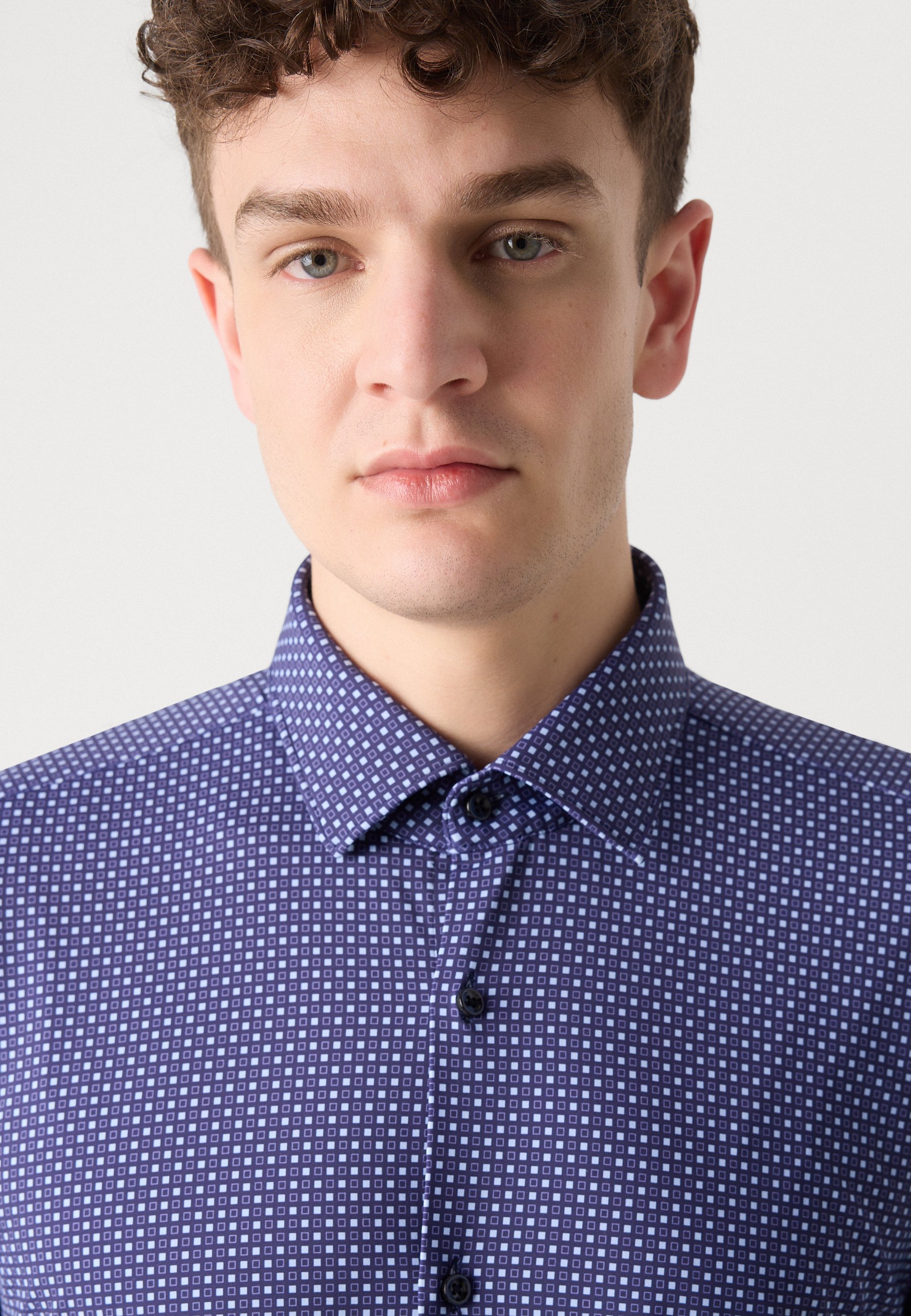 HUGO KENNO - Shirt - donkerblauw