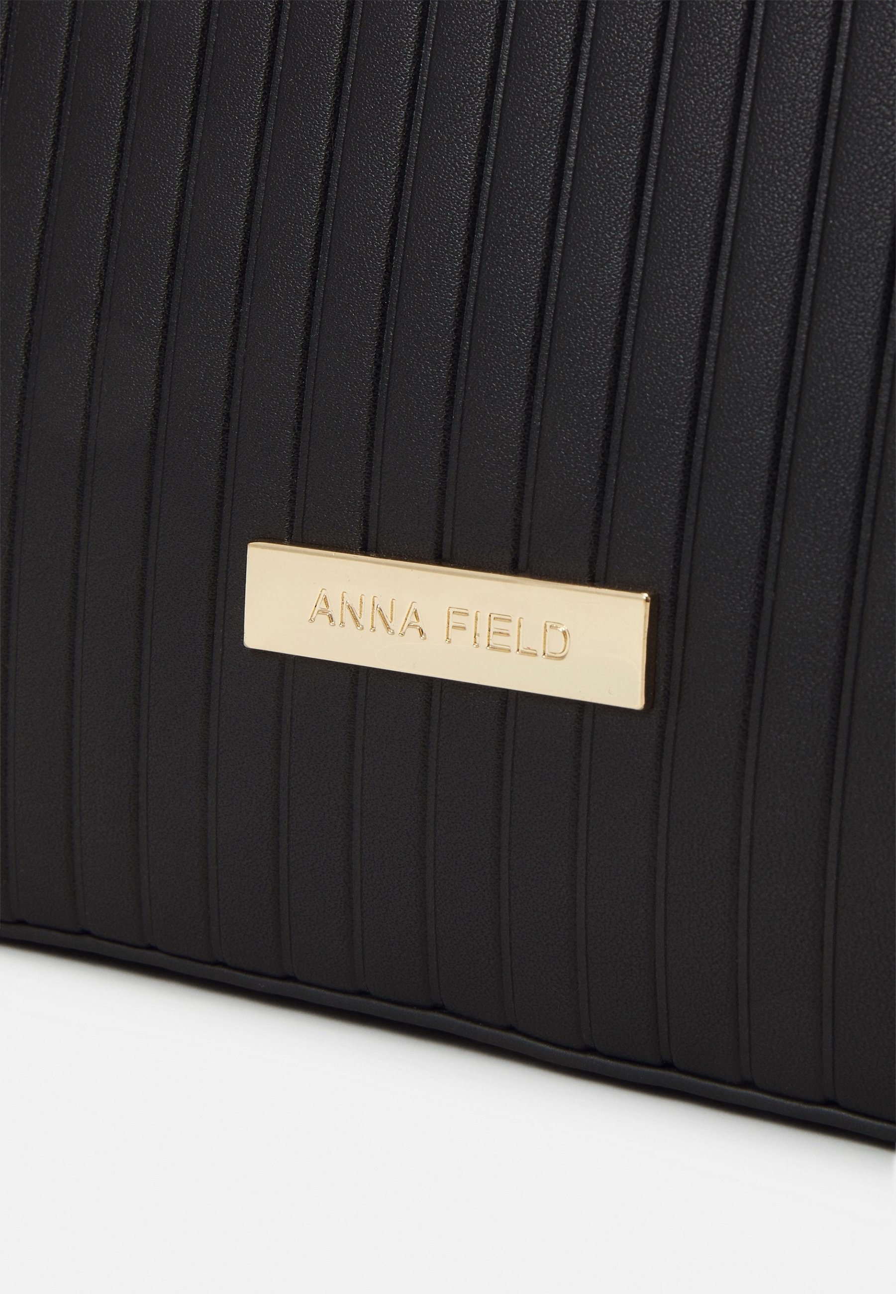 Borsa Anna Field - nera