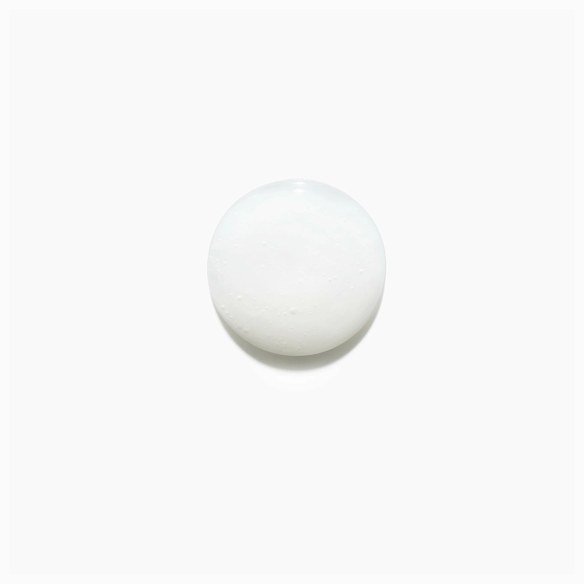 Specifiqué Bain Riche Dermocalm šampon 250 ml - Kérastase