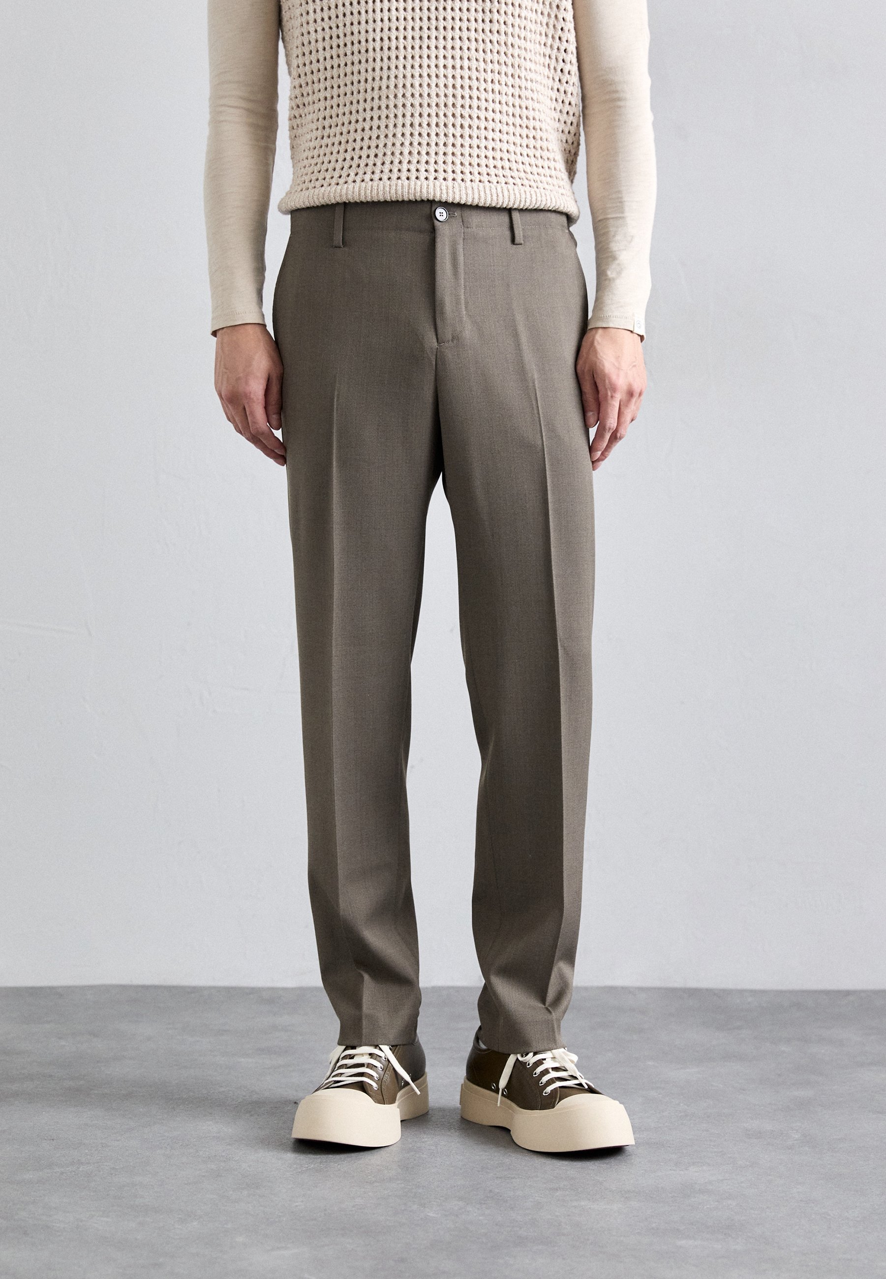 Filippa K TROY TROUSERS - Spodnie - driftwood