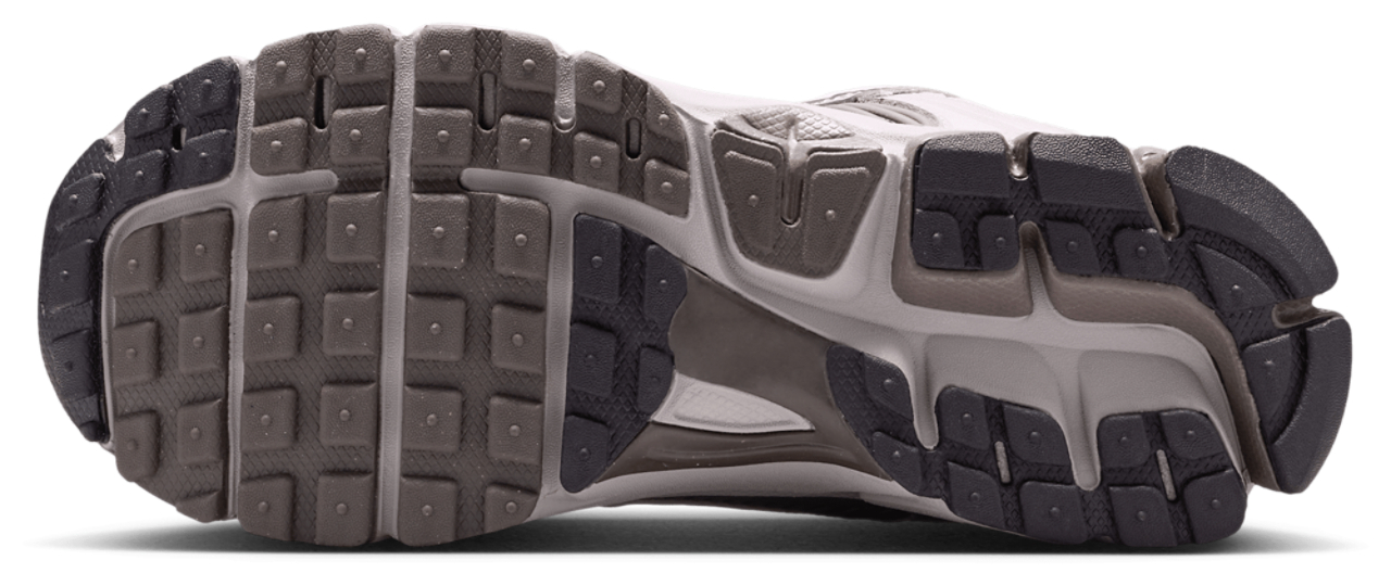 Nike Vomero 5