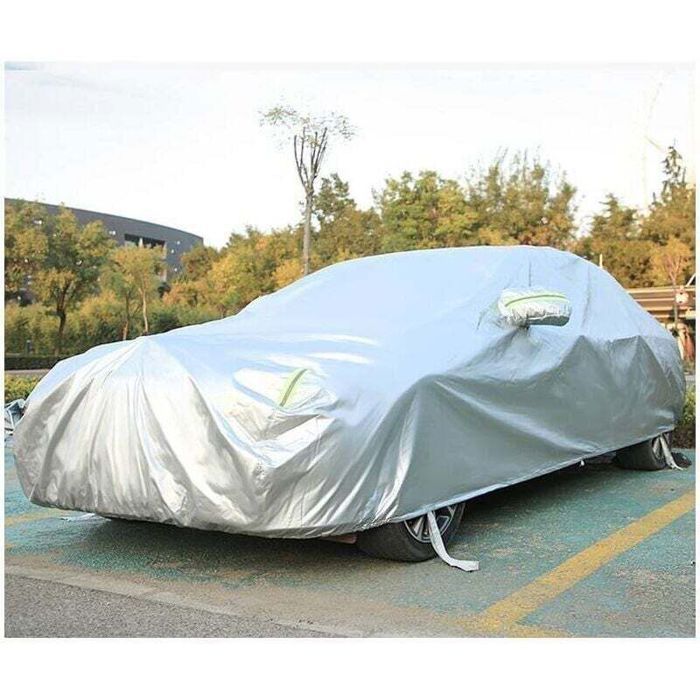 Lona protectora para coche de 490x180x150cm.