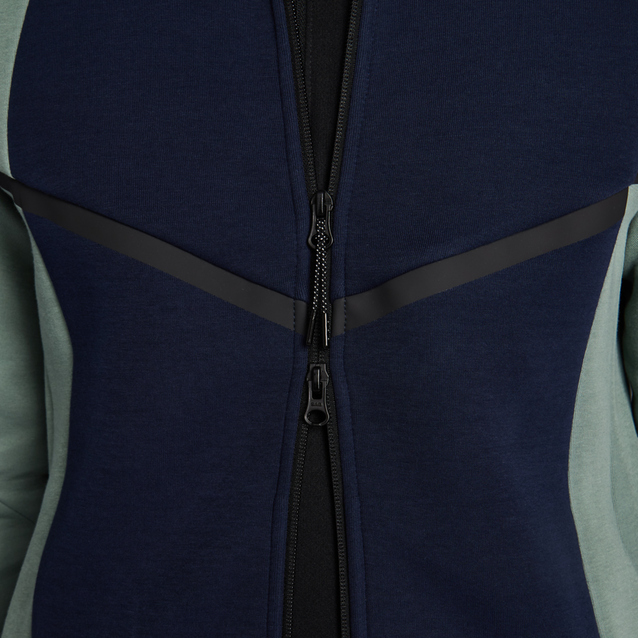 Nike Tech Fleece Pro