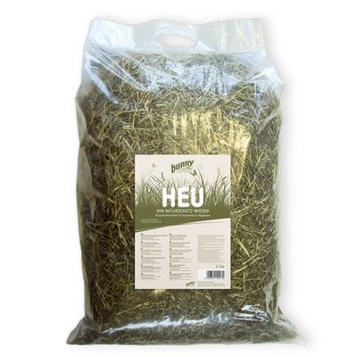 Pupun heinää suojelluilta niityiltä