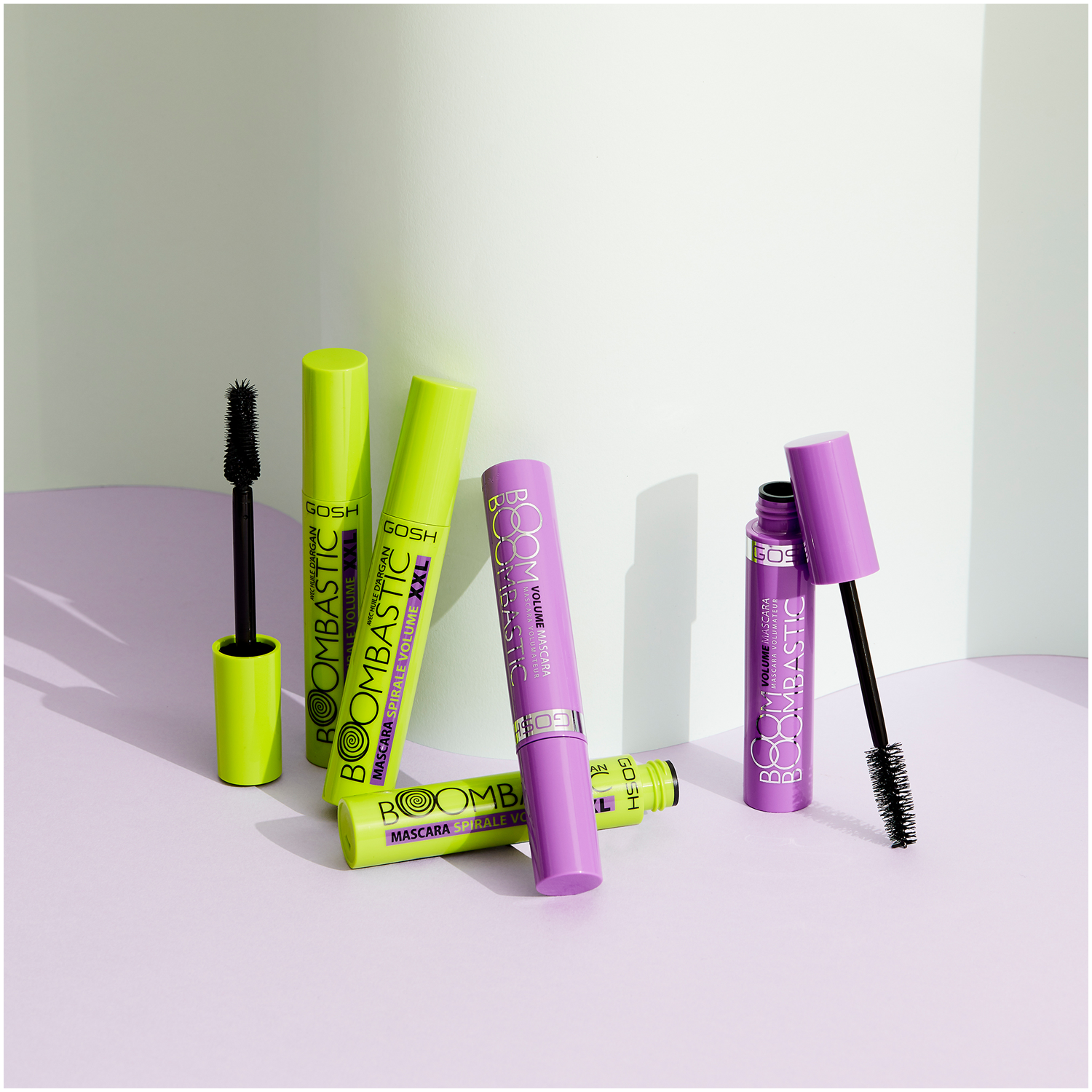 Rimel hrănitor pentru îngroșare și ondulare Gosh Boombastic Swirl XXL 13ml