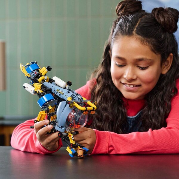 LEGO Technic 42201 Hlbokomorská výskumná ponorka