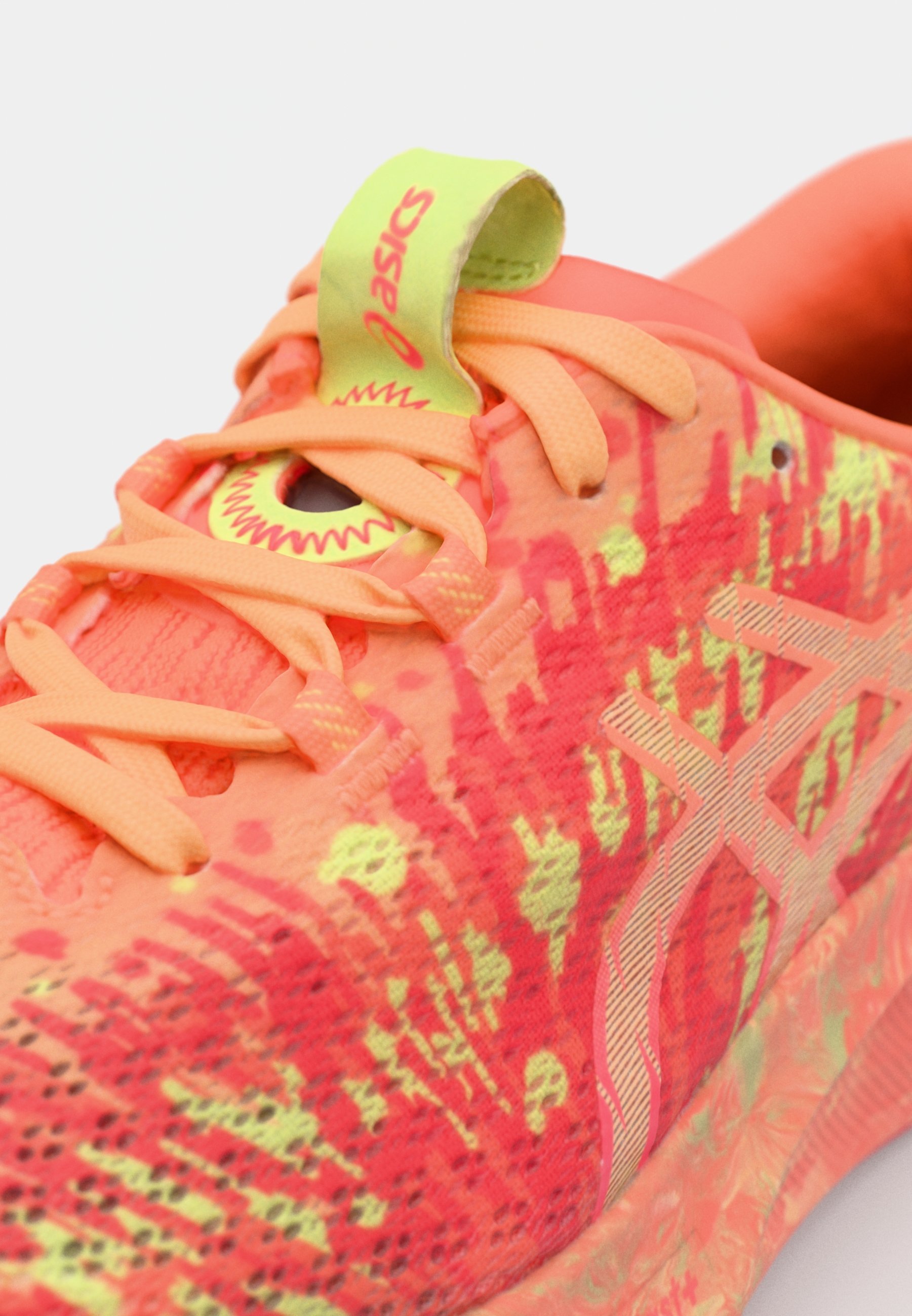 ASICS NOOSA TRI 16 - Cestovne tenisice za trčanje - narančasti sjaj/bljeskajuće crvene