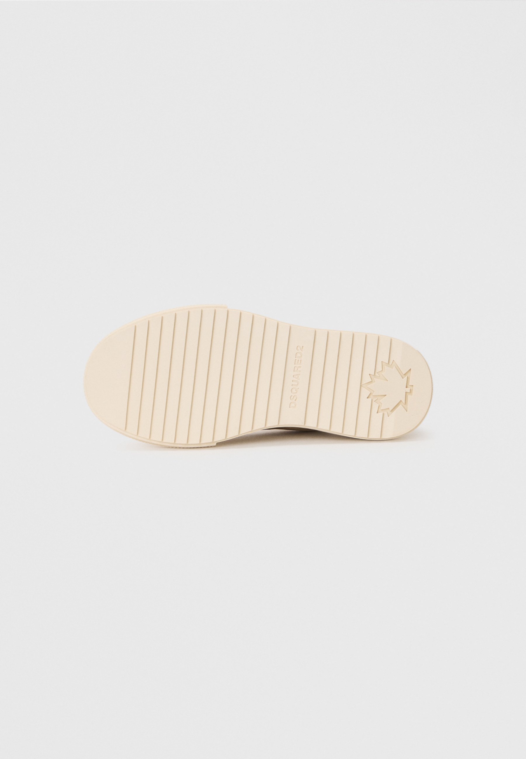 Športni copati Dsquared2 - umazano beli
