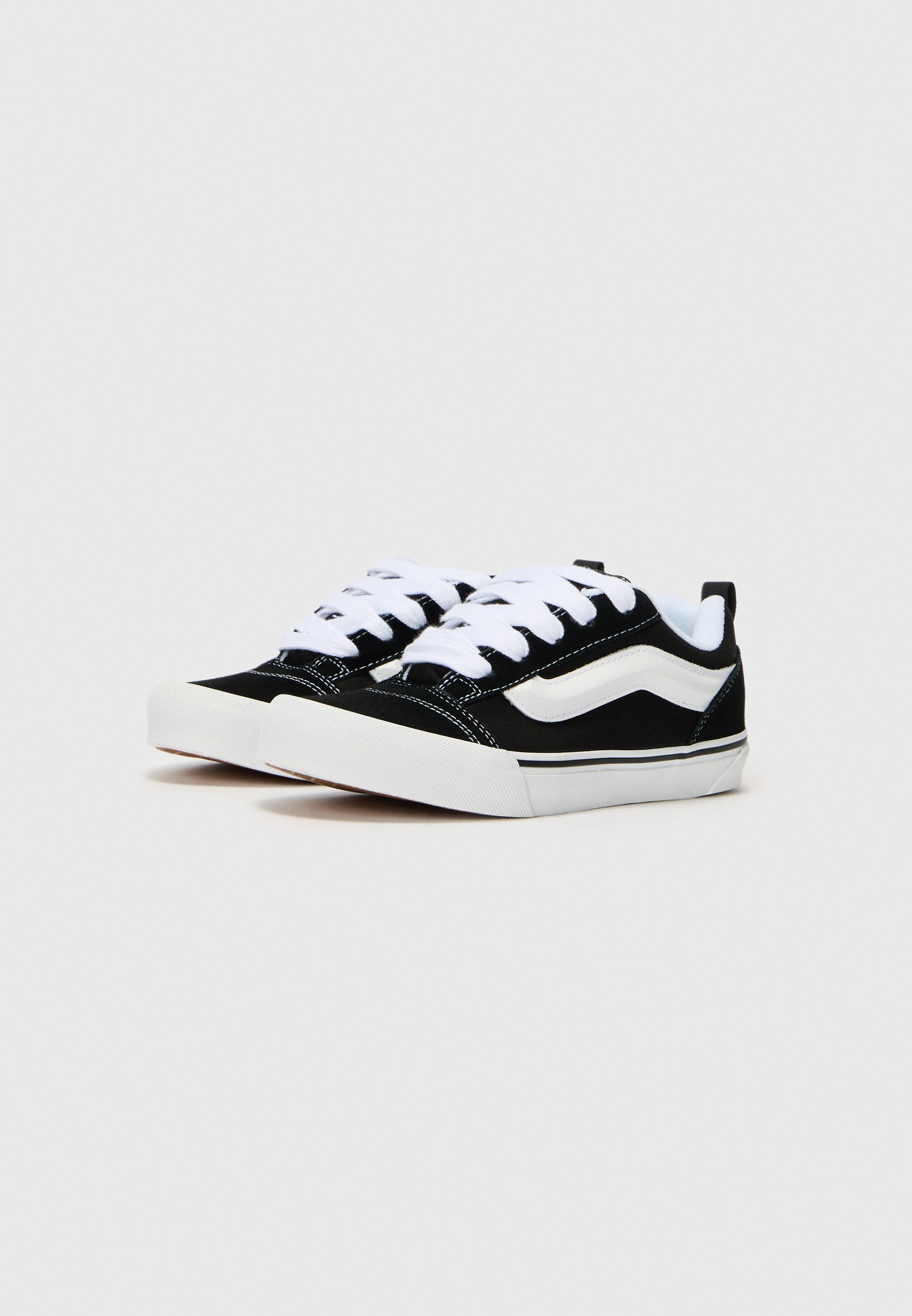 Vans KNU SKOOL UNISEX - Scarpe da skate - nero/bianco puro