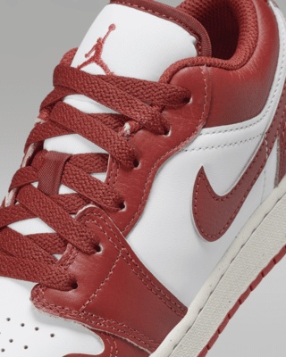 Air Jordan 1 Low SE Older Kids' Shoes