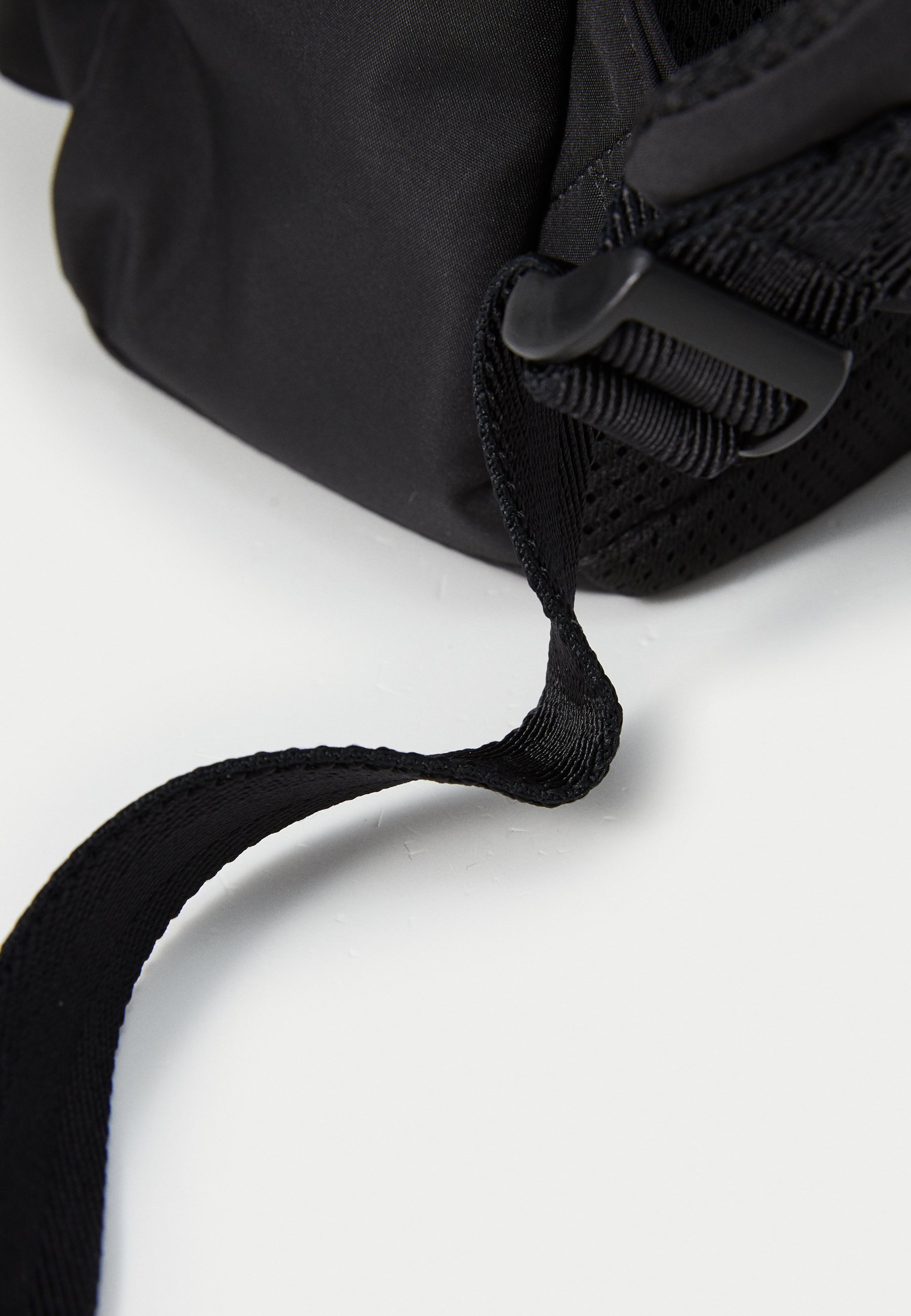 Sac d'école unisexe BOSS Kidswear EXCLUSIF - noir