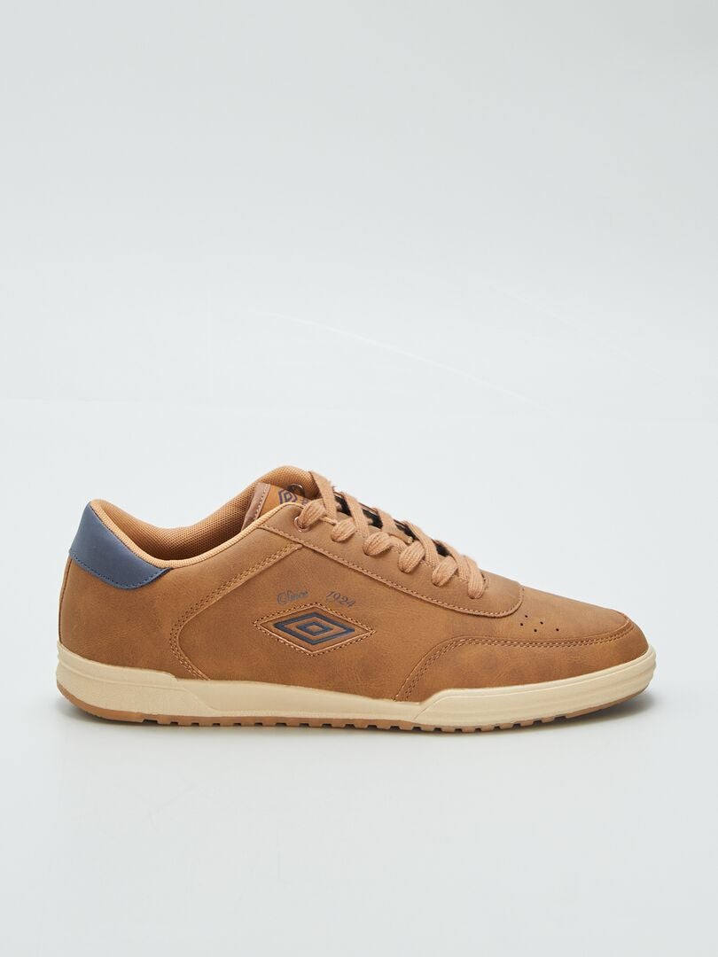 Trampki trekkingowe „Umbro” – BRĄZOWE