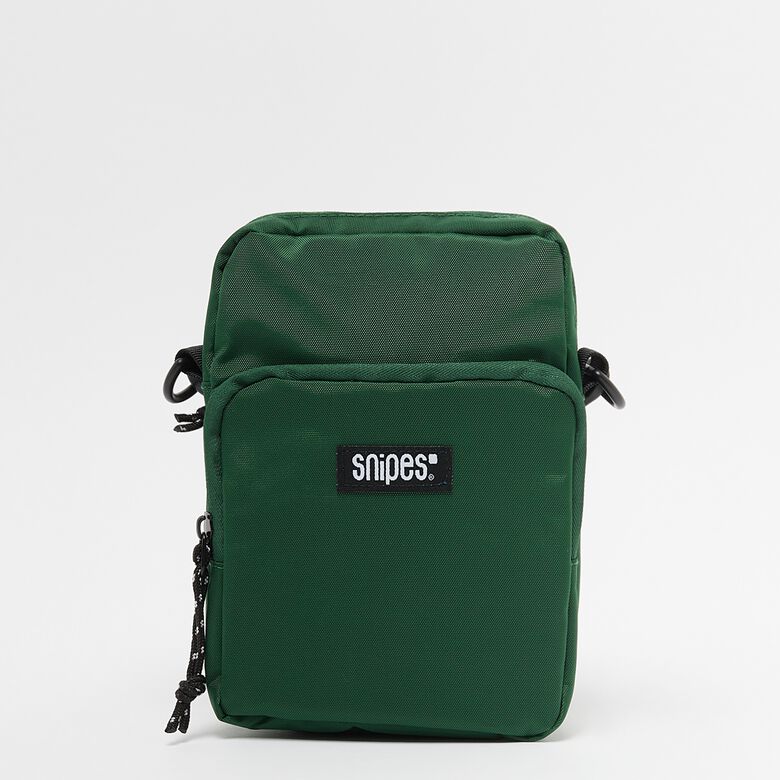 Kleine Tasche mit gewebtem Etikett und Basic-Logo