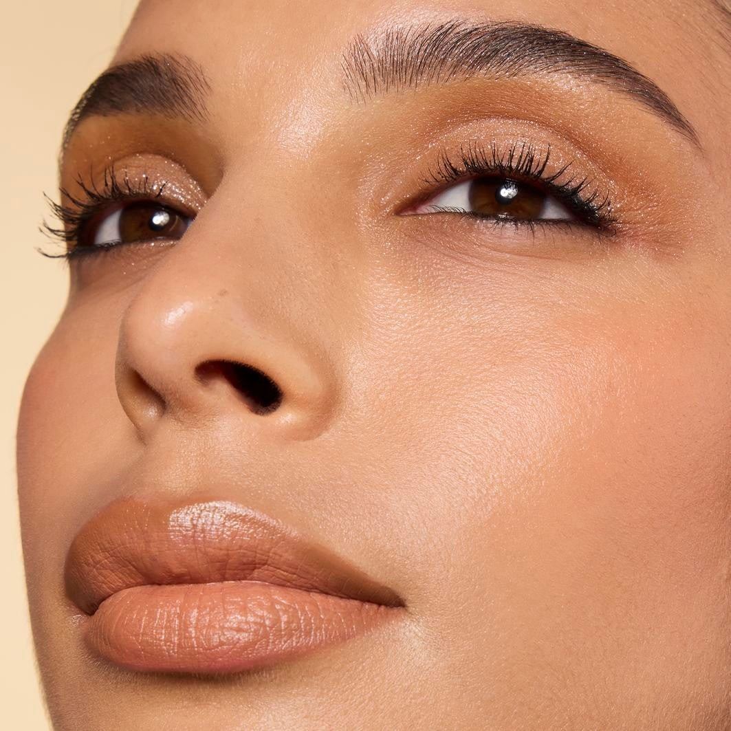 „elf Cosmetics“ blizgučiais puošti akių šešėliai „Fine as Fleck“ – 2 ml