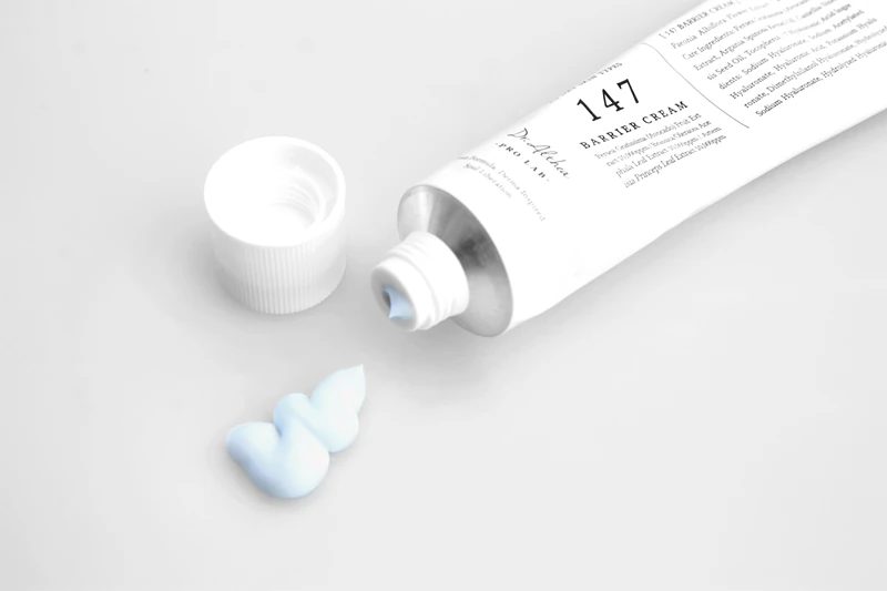Dr. Althea 147 Barrier Cream is een voedende crème die de huidbarrière versterkt.