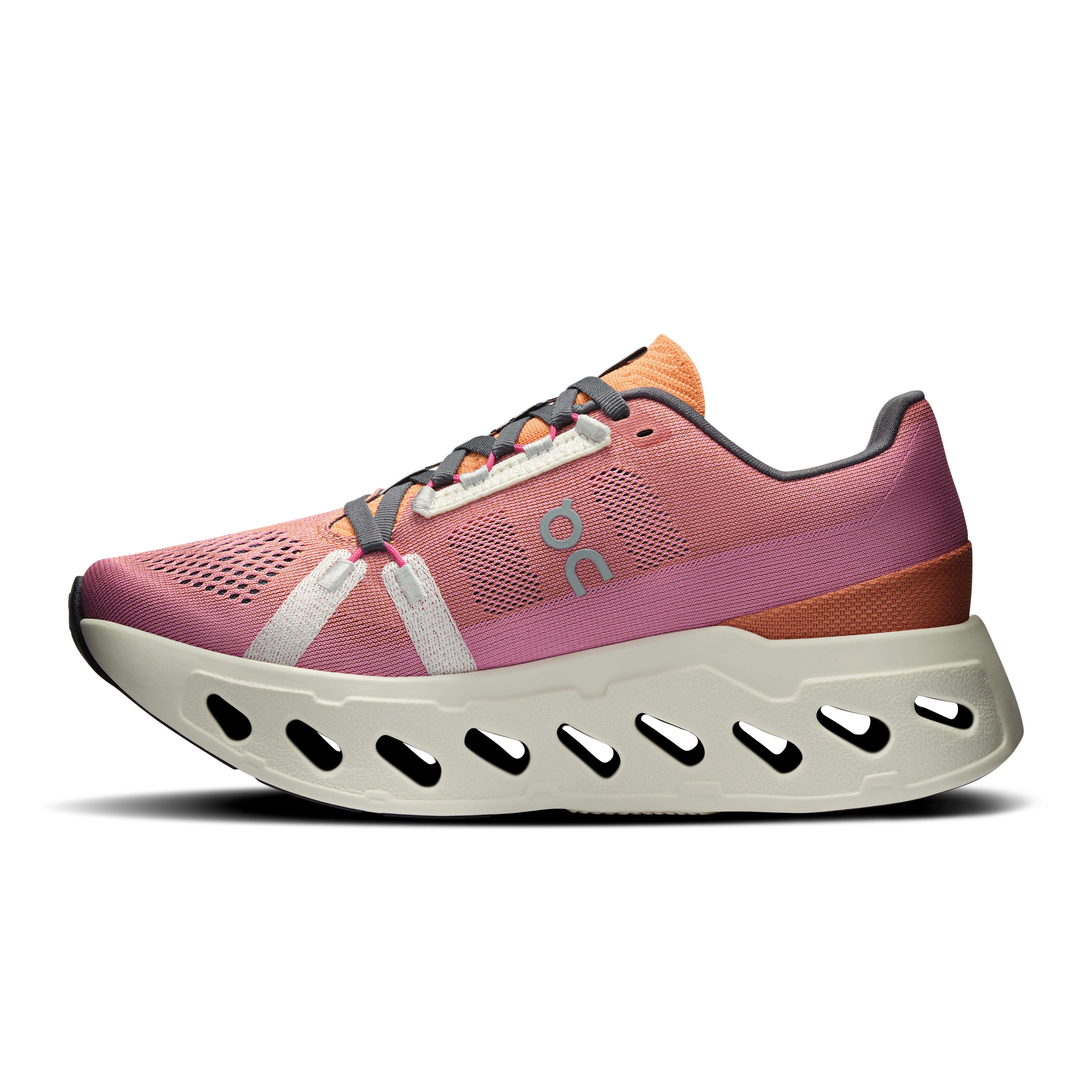 On Damen Cloudeclipse Tangerine | Elfenbein
