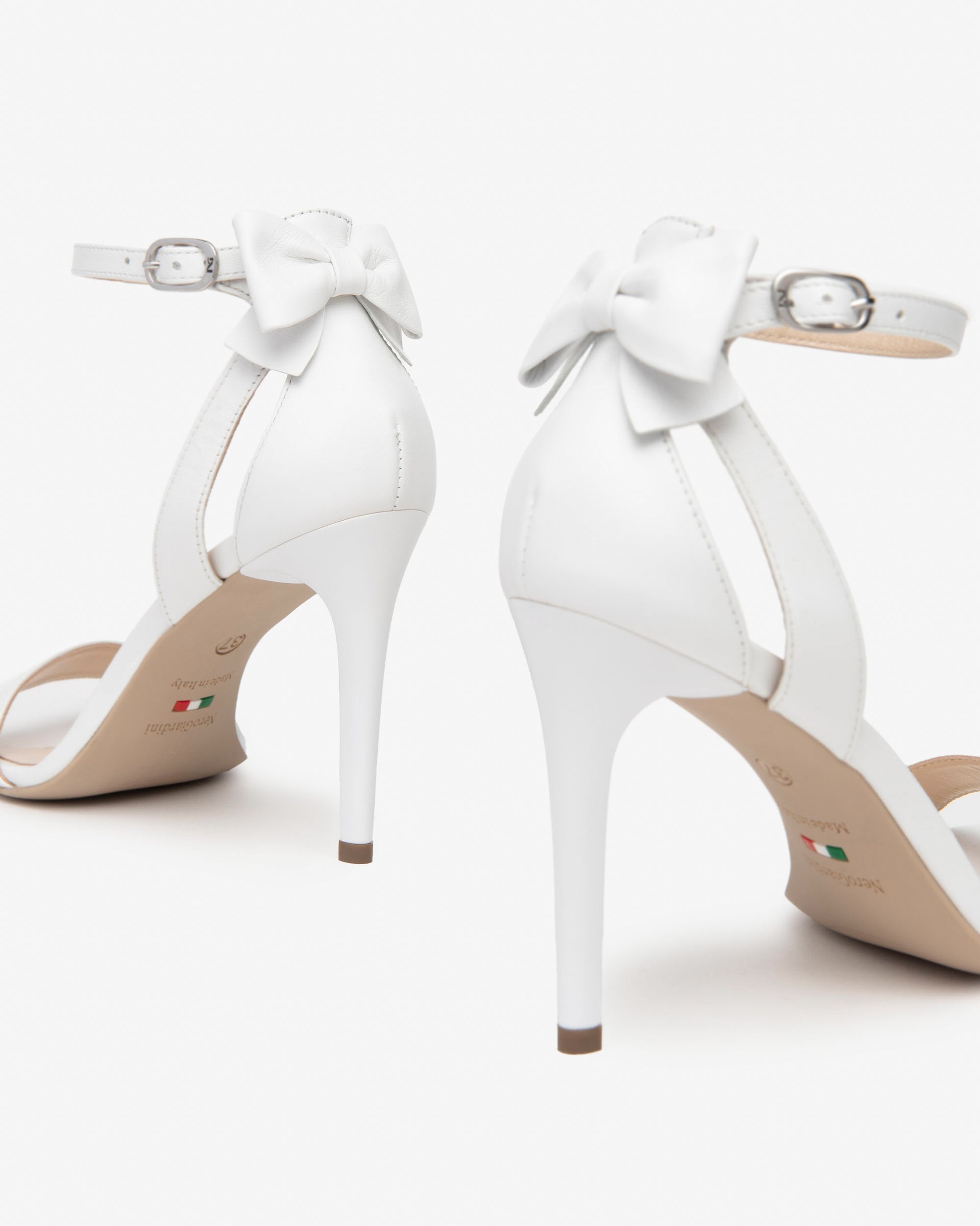  Damen-Ledersandalen