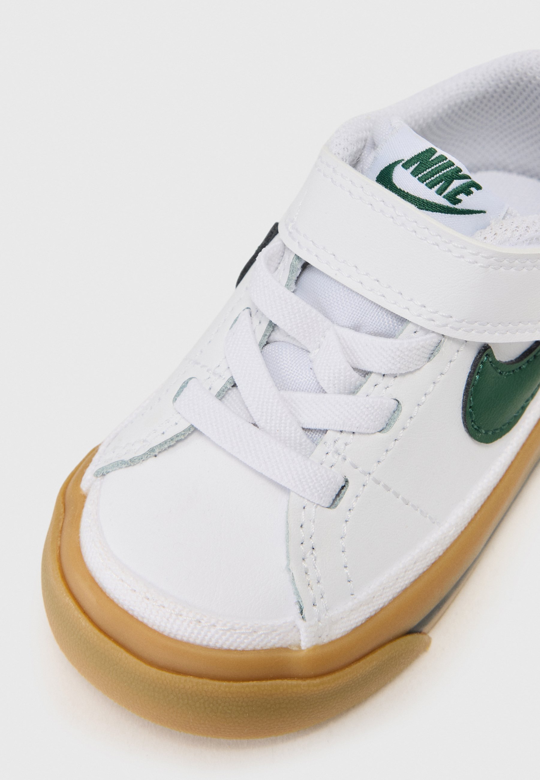 Nike Sportswear COURT LEGACY - Baskets - blanc/gomme sapin/anthracite marron