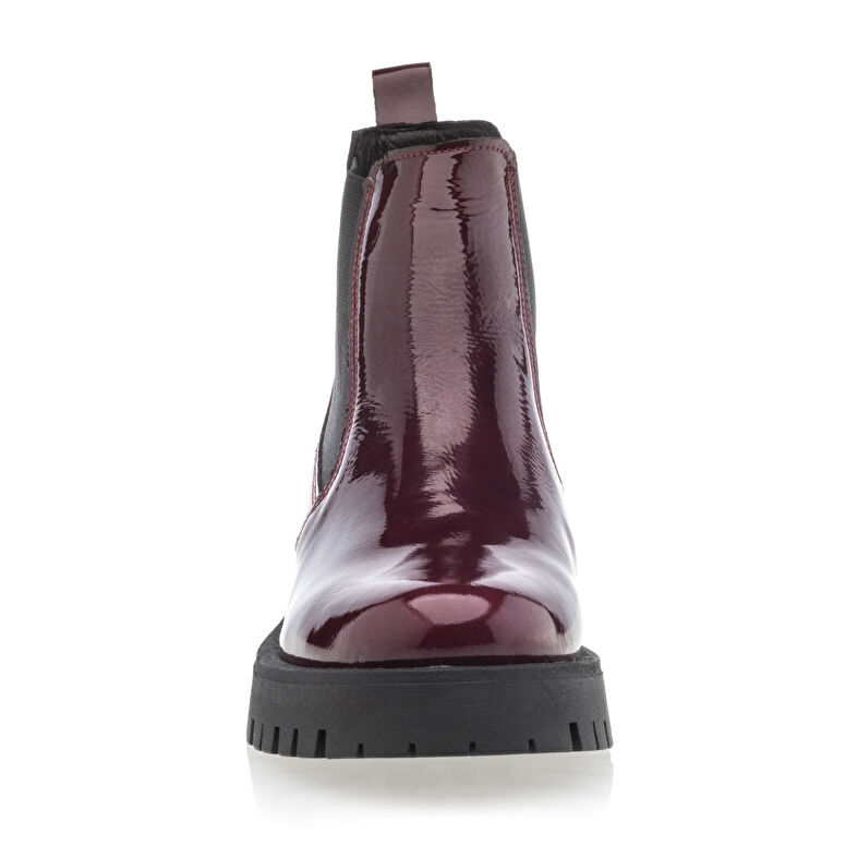 Rote Damenstiefel / Stiefeletten