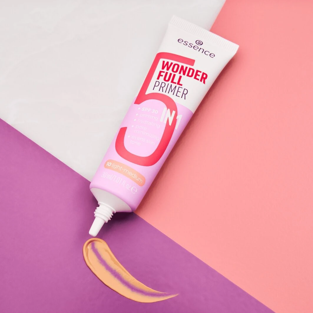 Essence Wonder full primer 5 in 1