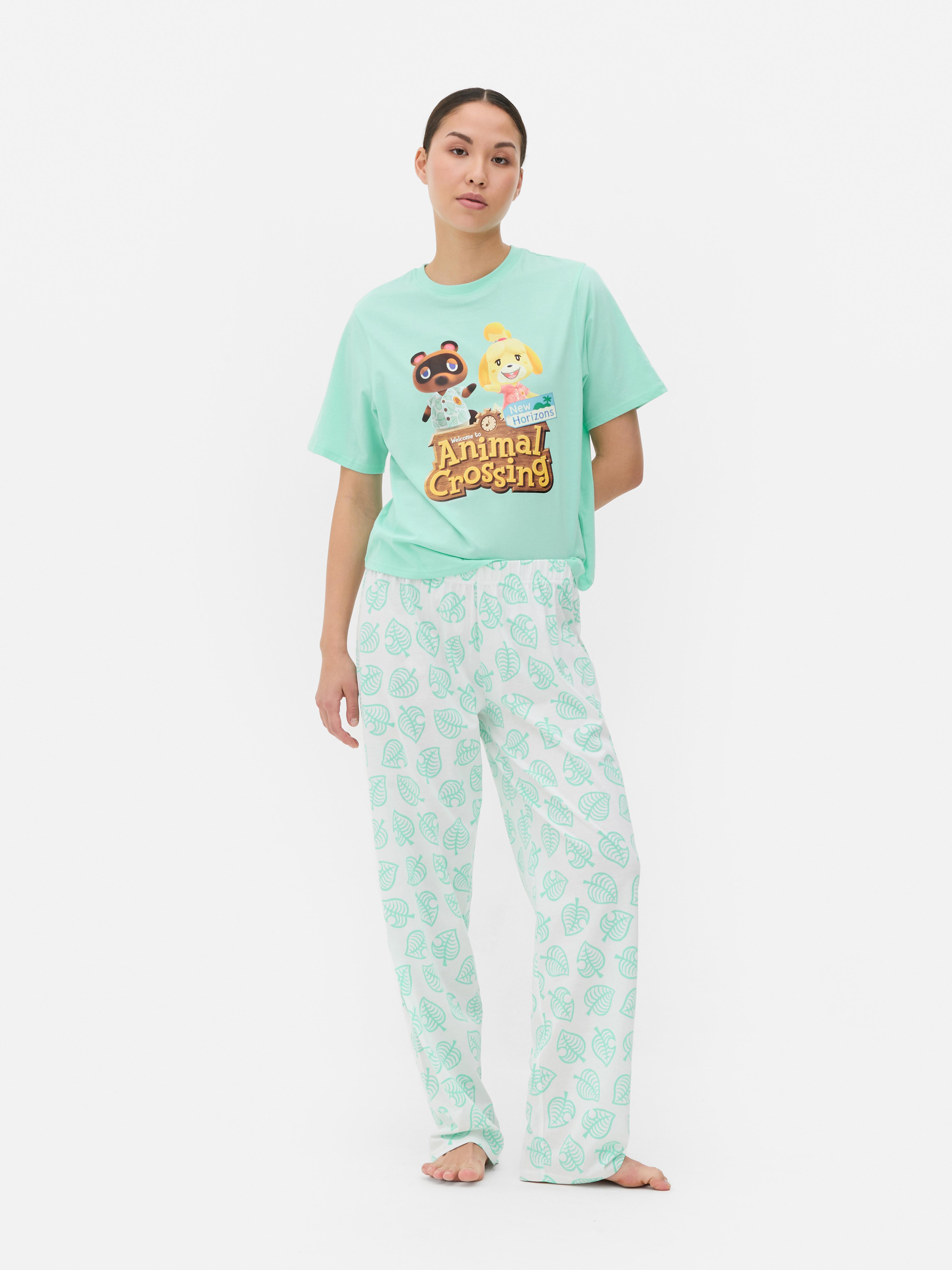 Pijamale Animal Crossing Pijamale Animal Crossing cu top cu mânecă scurtă și pantaloni lungi