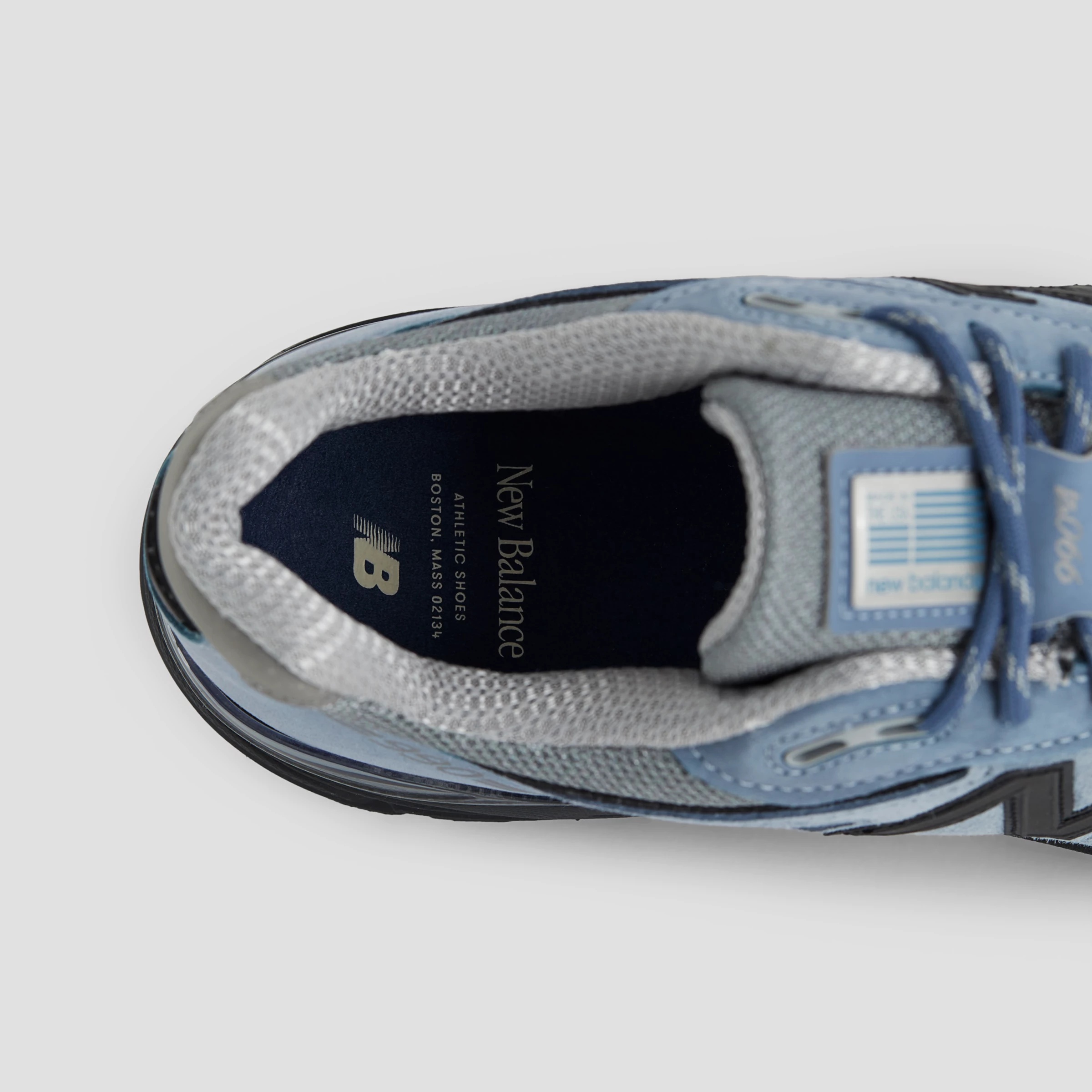 Unisex Made in USA 990v4