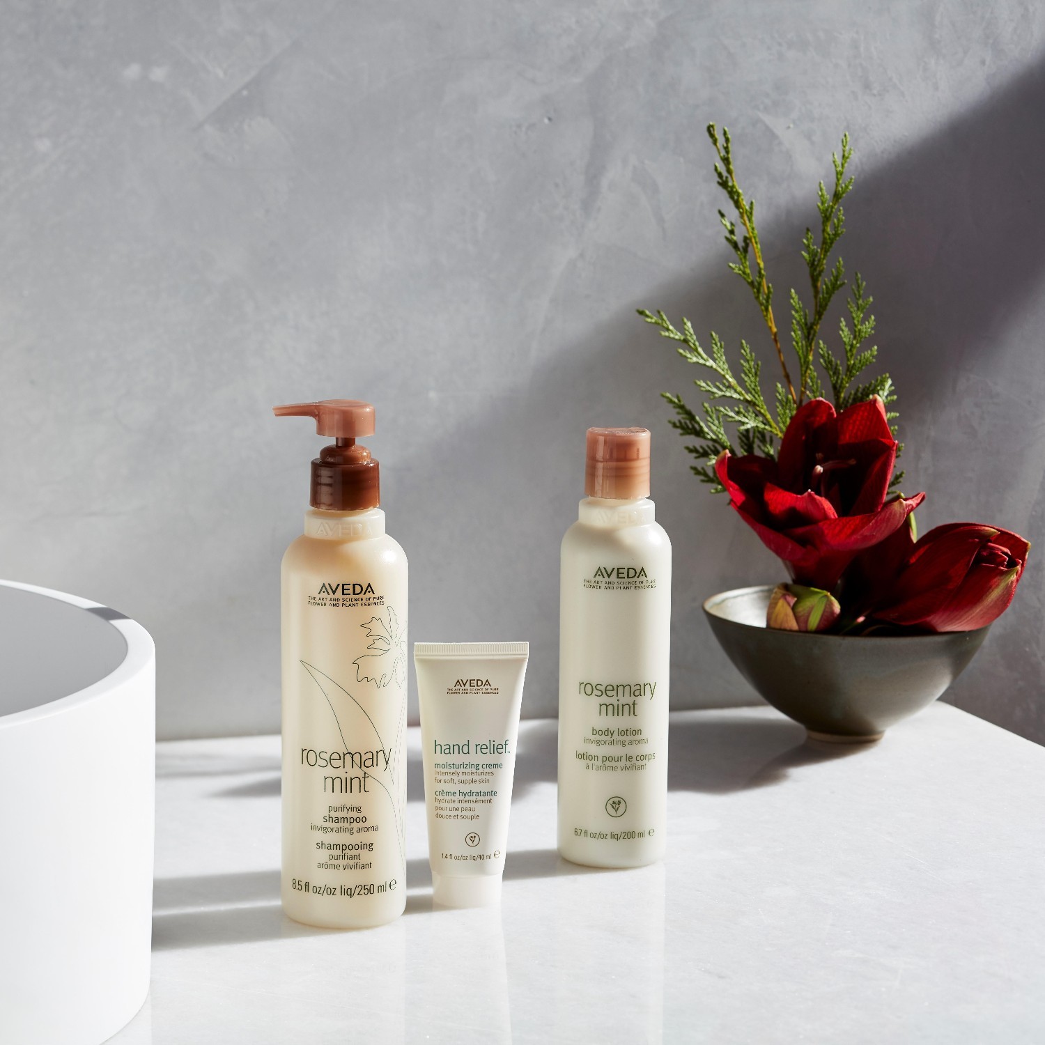 Aveda valomasis šampūnas su rozmarinais ir mėtų aliejumi, 50 ml
