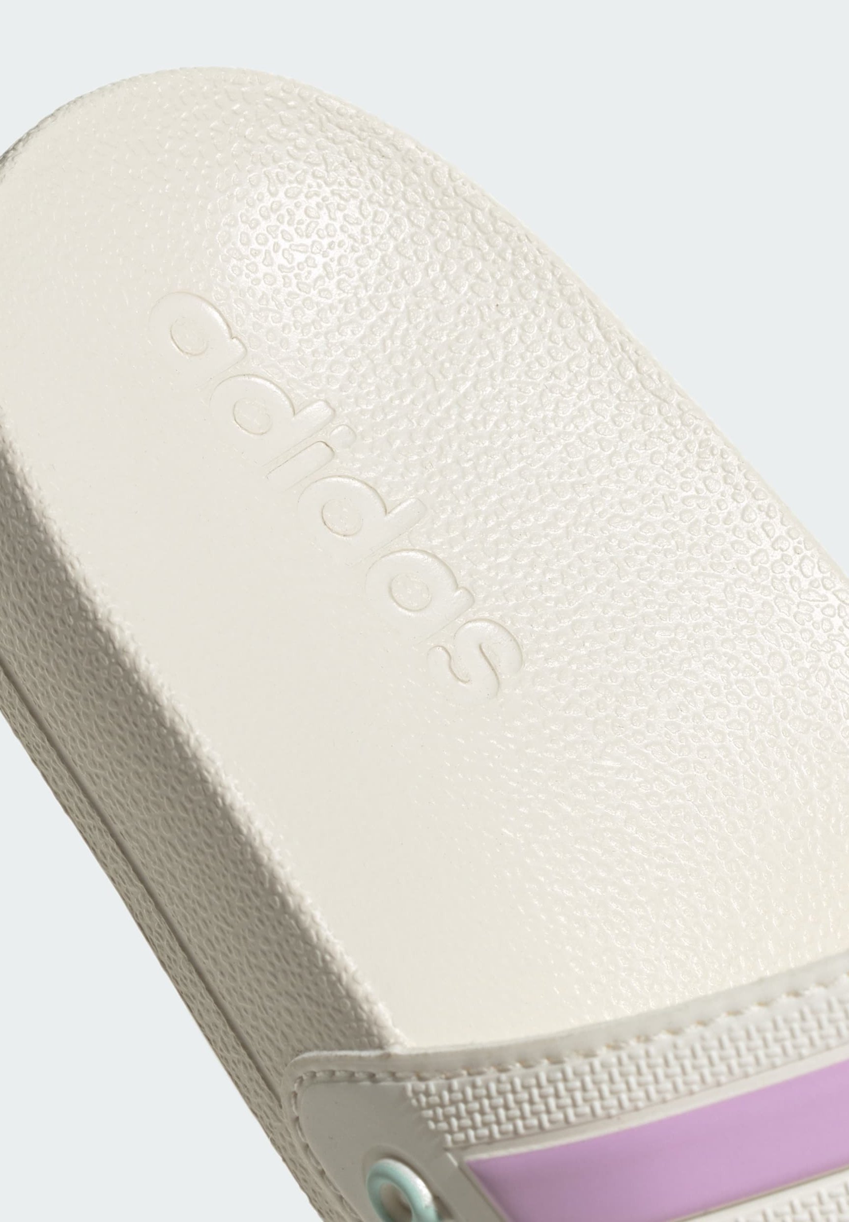 adidas Performance ADILETTE SHOWER - Badslippers - off white bliss lilac halo mint