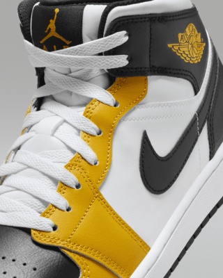 Air Jordan 1 Mid Men's Shoes