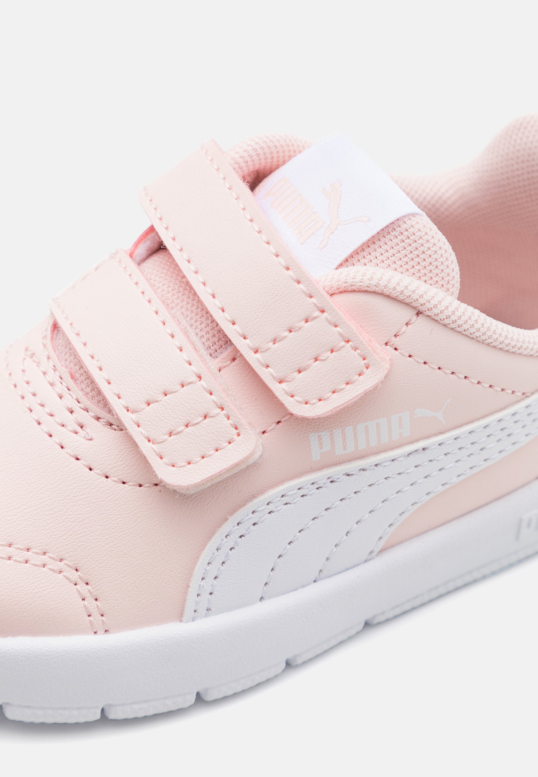 Puma COURTFLEX - Baskets de marche - rose île/blanc