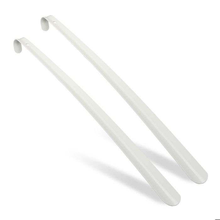 Relaxdays Lot de 2 chausse-pieds, 58,5 cm de longueur, accessoire en métal, à accrocher, pour chaussures, blanc