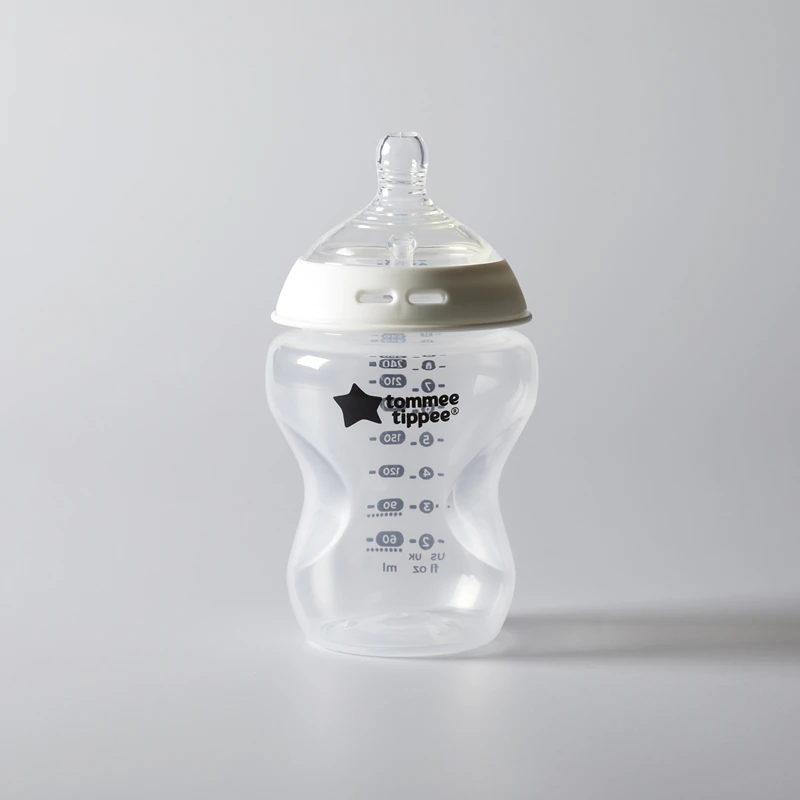Mamadeira autoesterilizante anticólica Tommee Tippee Natural Start