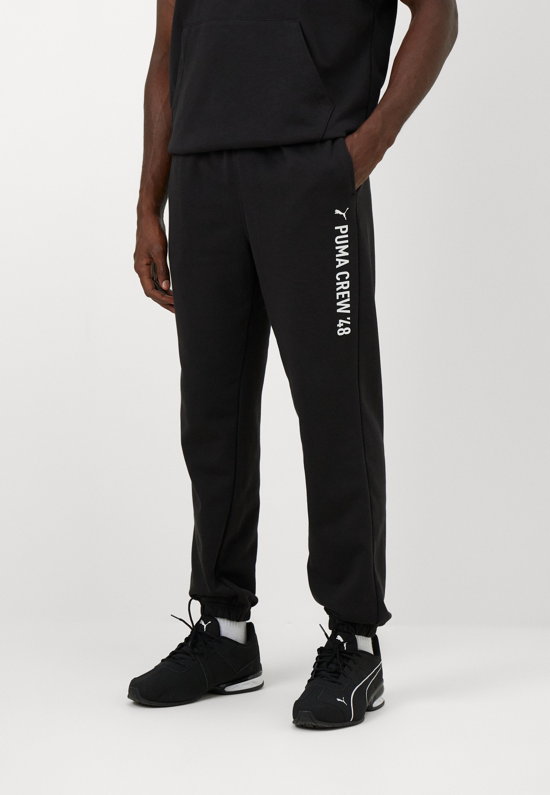 Pantalon de survêtement Puma GRAPHIC JOGGER - noir